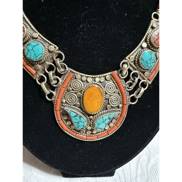Unique Vintage Jewelry - Vintage Design Tibetan Handmade Necklace With Turquoise Copal & Coral Stone